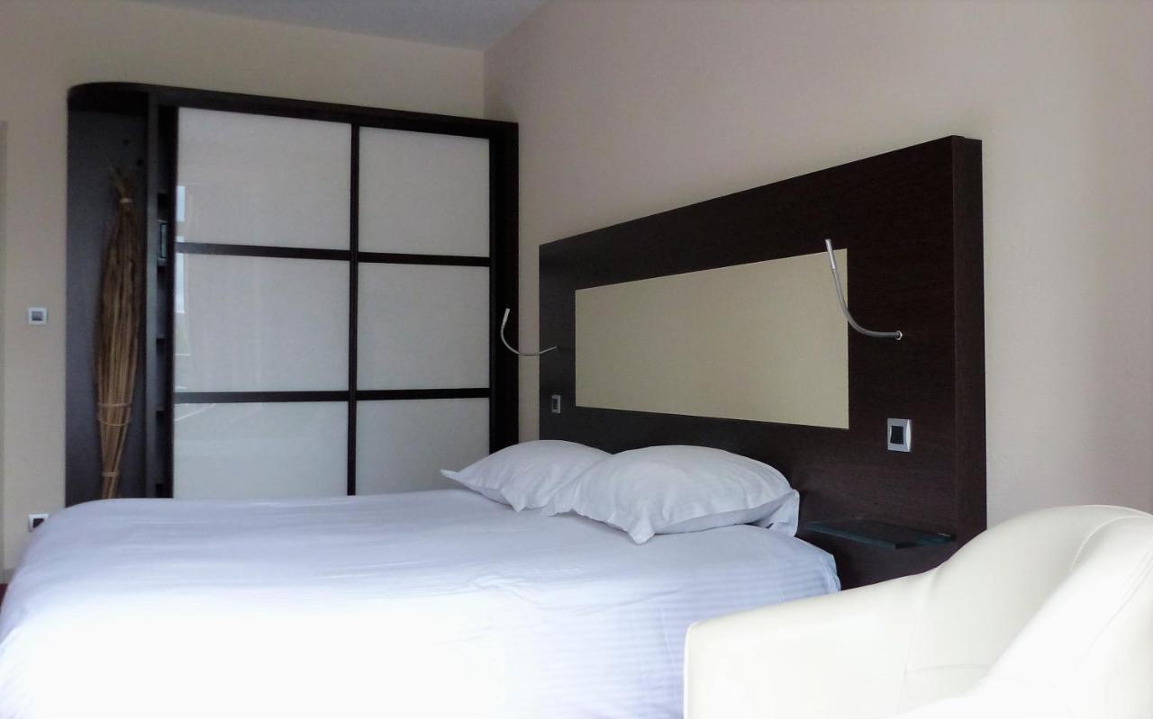 Le H - Hotel & Restaurant Барр Екстер'єр фото